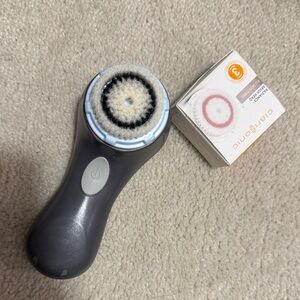 Electric Facial Cleansing Brush - Gray